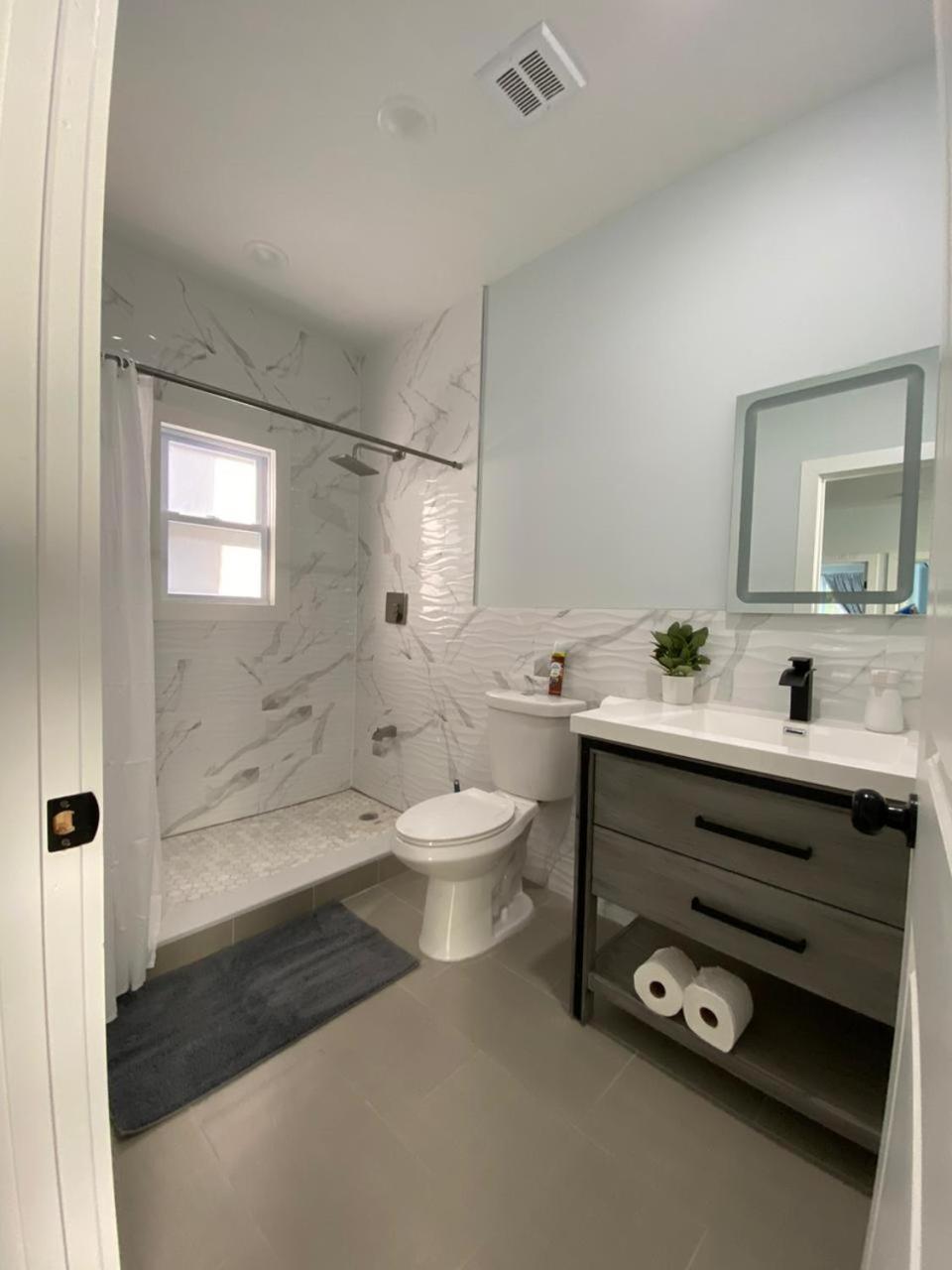Enjoy New York And Manhattan From Jersey Apartment Jersey City